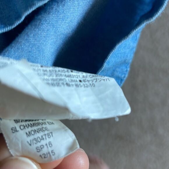 Old Navy Embroidered Short Sleeve Shift Dress - Picture 10 of 13